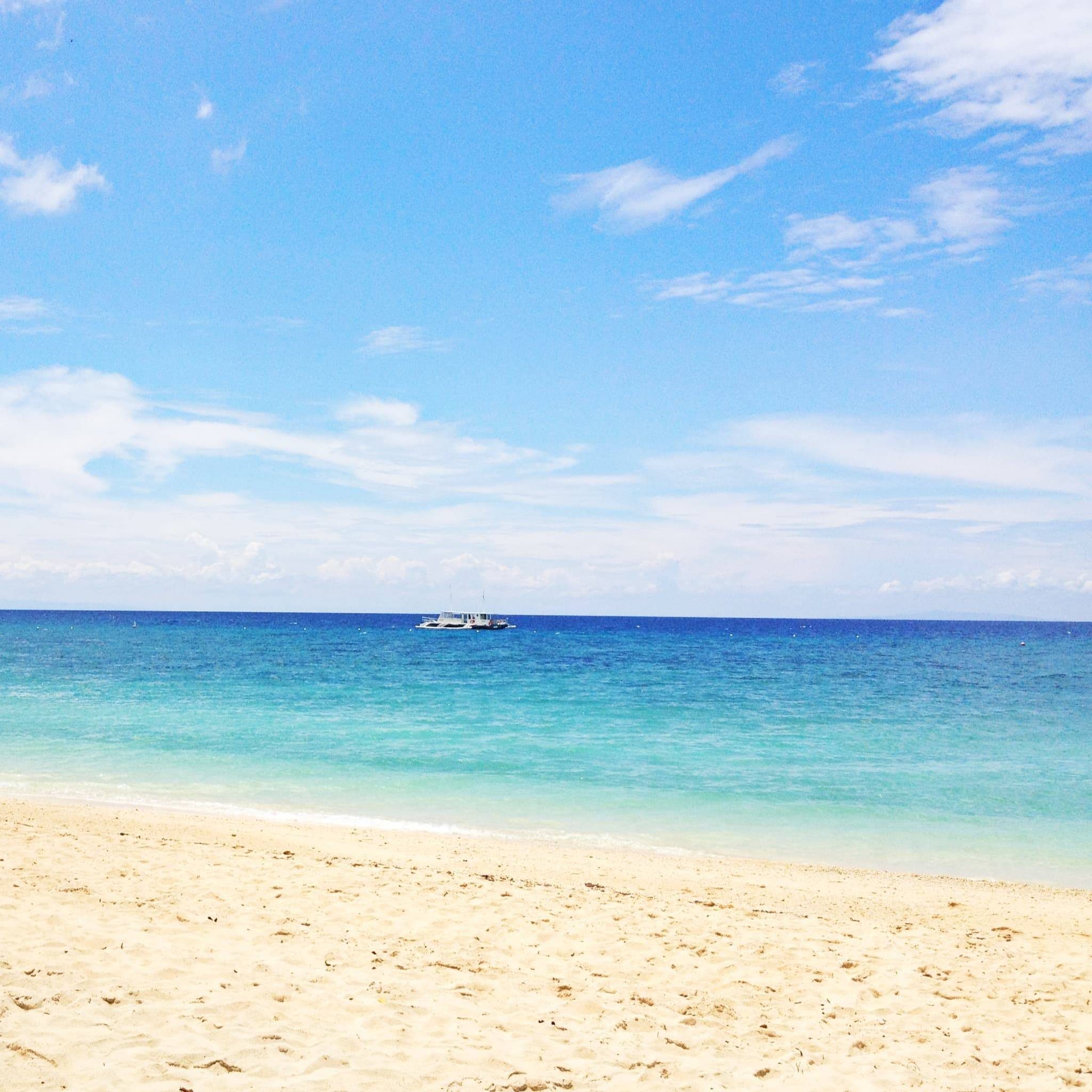 Beautiful sand and ocean view.