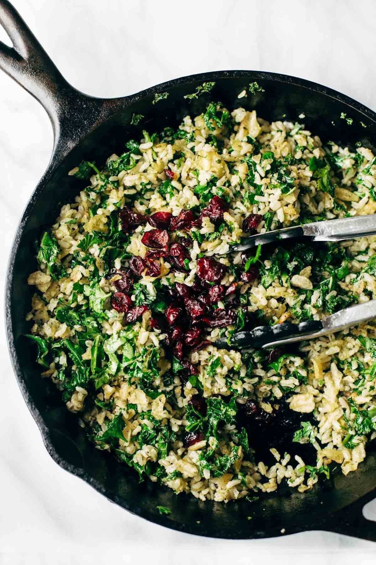 Garlic Kale and Brown Rice Salad with a zippy lemon herb dressing! This side dish recipe is so simple and it compliments almost any main dish! | pinchofyum.com Garlic Kale and Brown Rice Salad with a zippy lemon herb dressing! This side dish recipe is so simple and it compliments almost any main dish! | pinchofyum.com